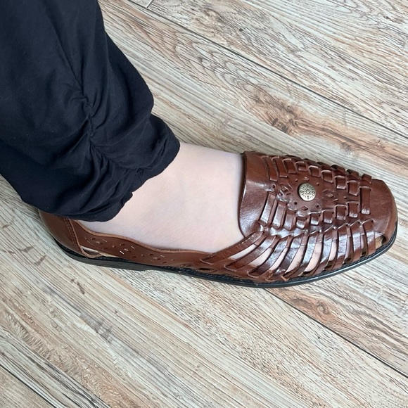 Vintage Sz 9 Genuine Leather Huarache Basket Weave Sandals Flat Shoes - Picture 13 of 15